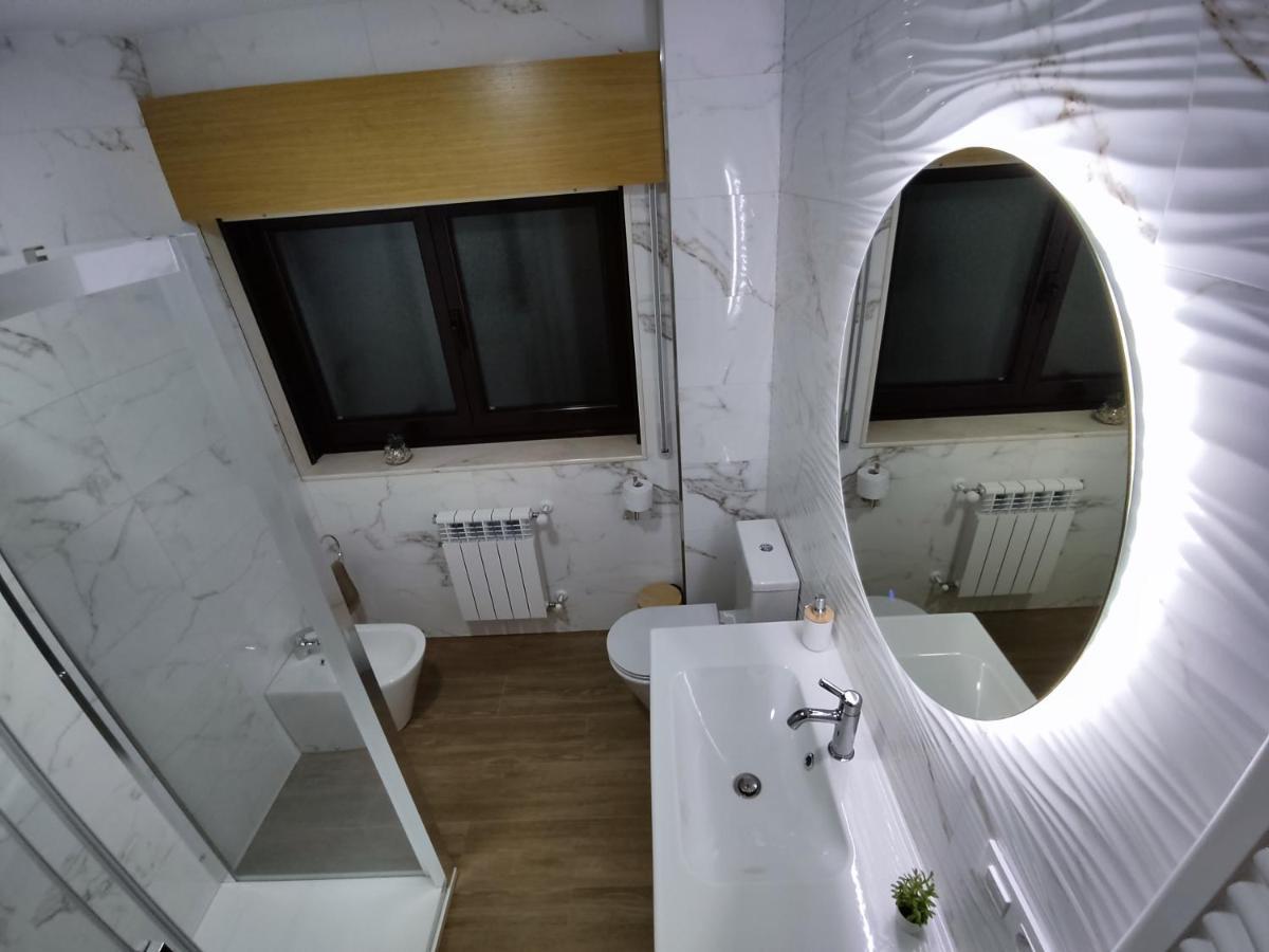 הוילה סיגוויירו Casa Rigo En Sigueeiro, Cerca De Santiago De Compostela מראה חיצוני תמונה